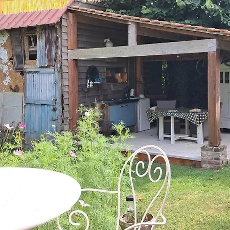 D'hote Bed & Breakfast 3*
